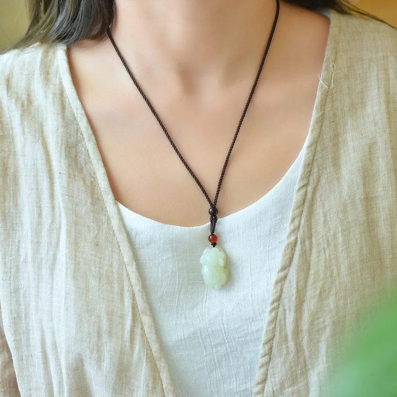 TAMINA Pendants Pale Greenish White Jade Unisex-6