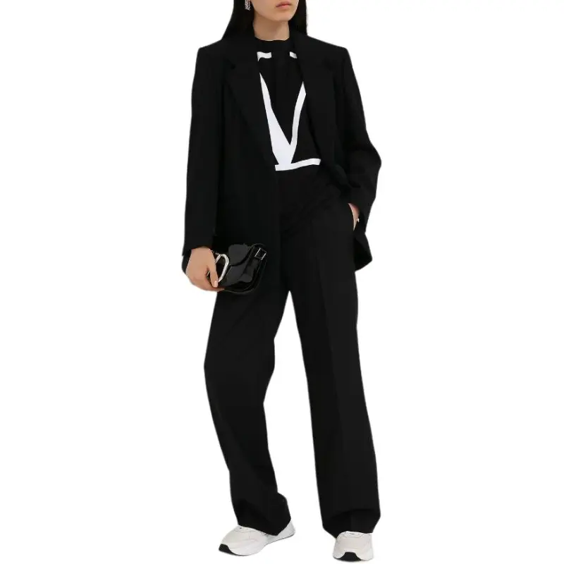 Valentino T-Shirt Women's Black-1
