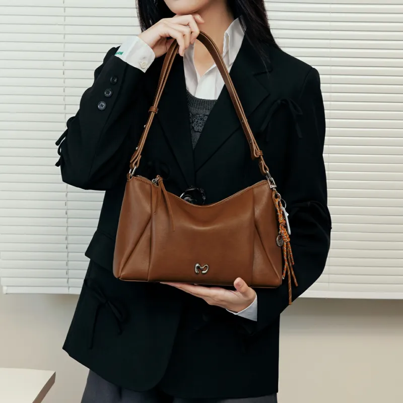MCMIKO Cow Leather Shoulder Bag Small Size Women's Nut Brown-3
