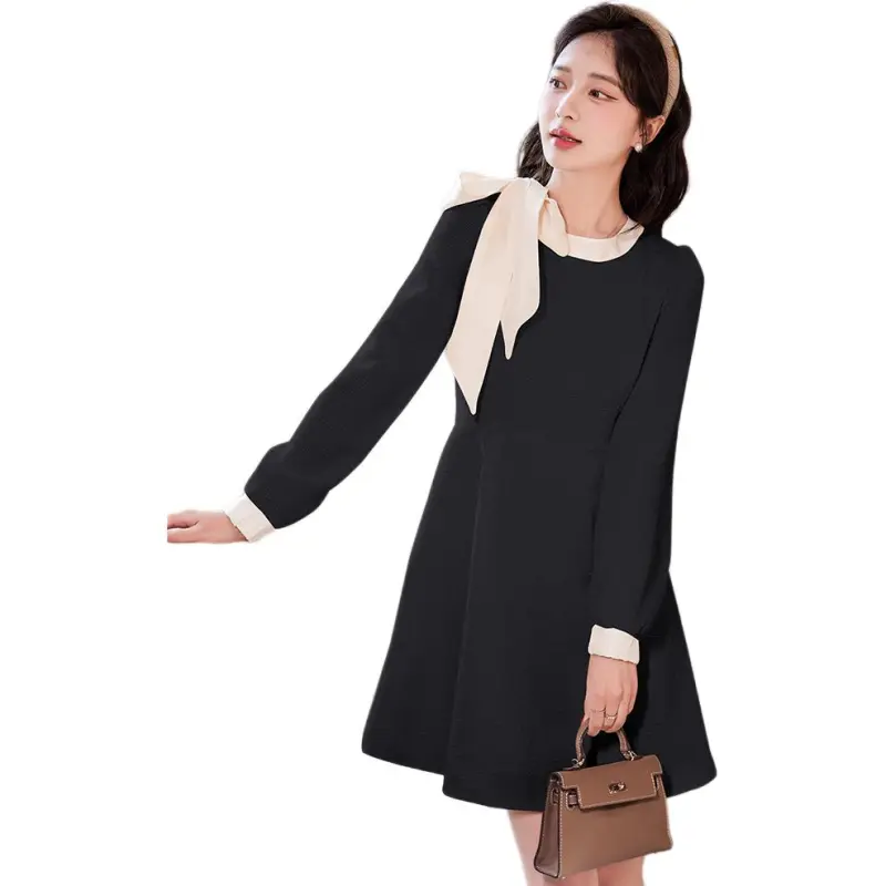 Fele.d Long Sleeved Dress Women's-1