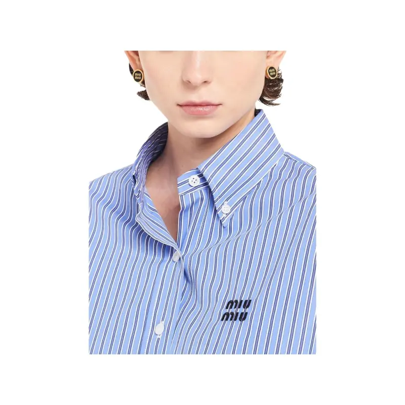 MIU MIU Logo embossed Stud Earrings-3