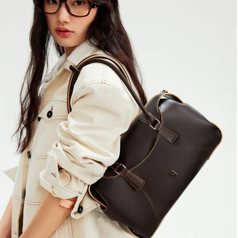 KUNOGIGI Cow Leather Shoulder Bag Large Size Women's Sandy Brown With A Brushstroke Effect-1