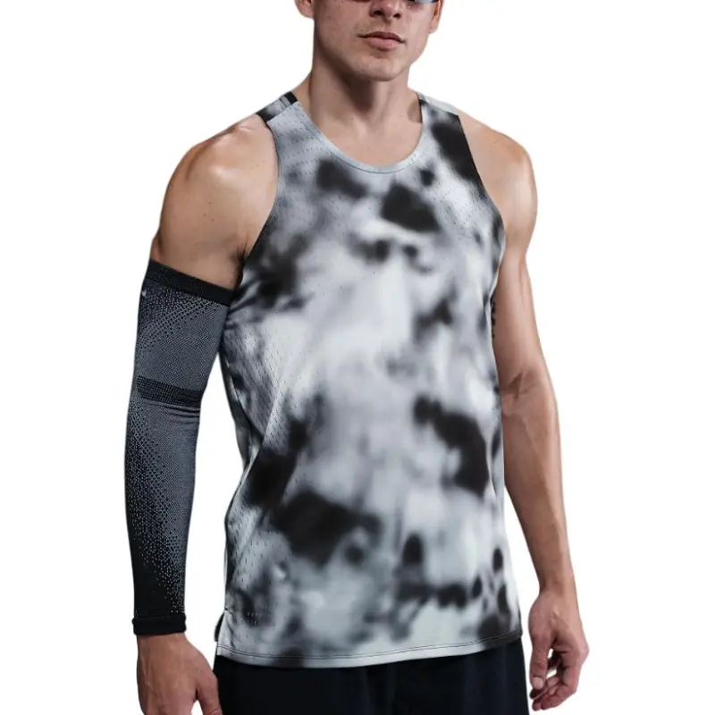 Nike Running Division Breathe Men's Dri FIT Adv Running Tank Top-2