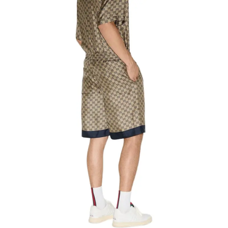 GUCCI All Over Logo Shorts-4
