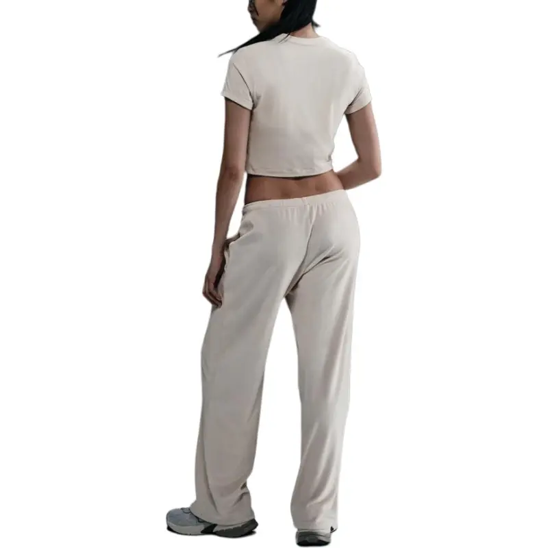 Nike Sportswear Chill Knit Women's Cropped T Shirt-1