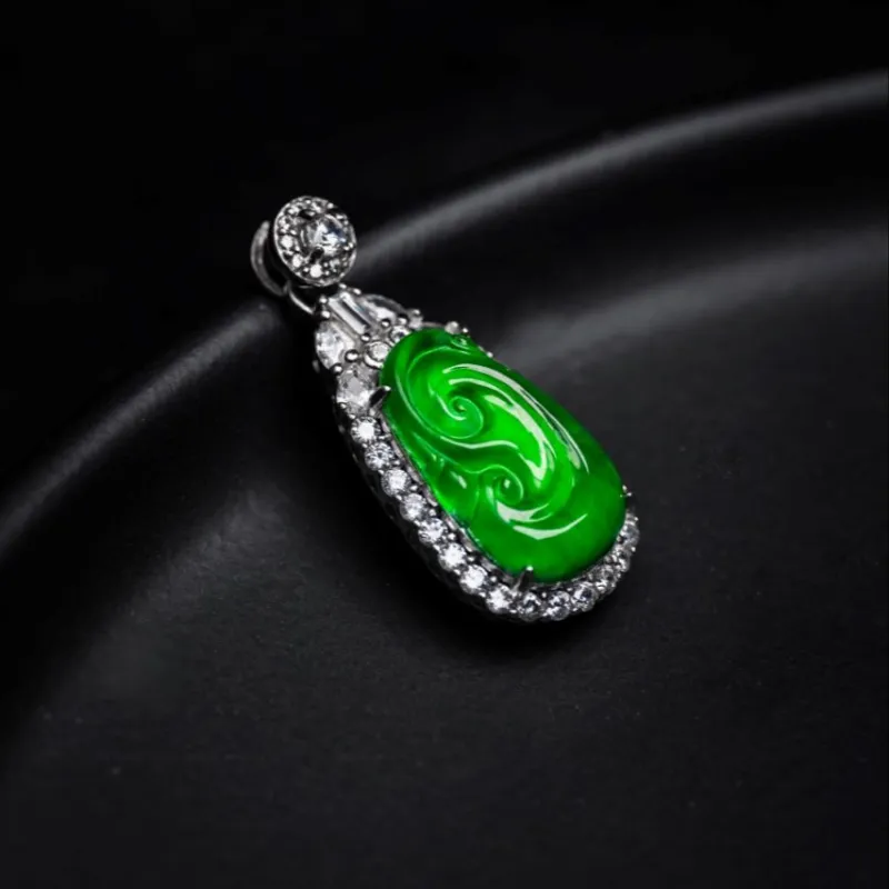 KALAIYIN Ice Glutinous Jadeite Necklaces Women's-1