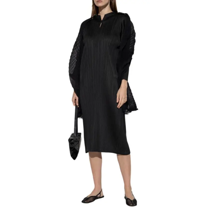 PLEATS PLEASE ISSEY MIYAKE Basics Coat 'Black'-2