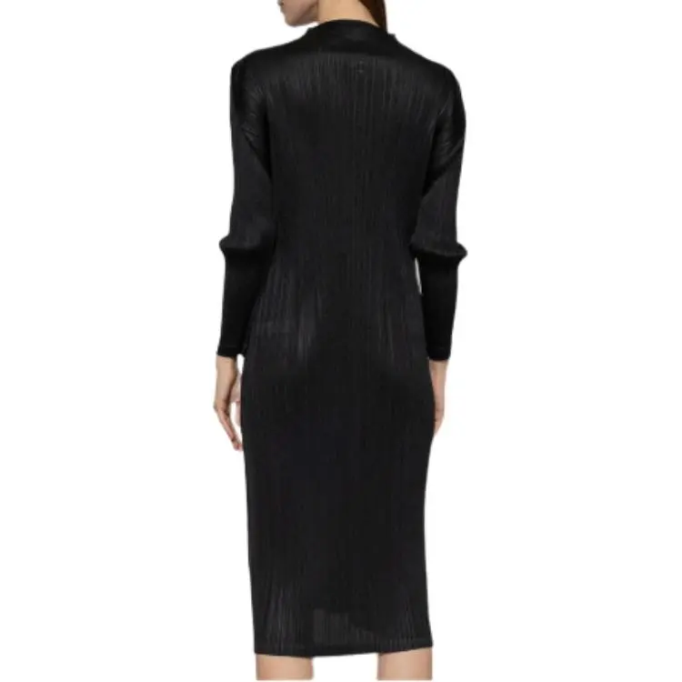 PLEATS PLEASE ISSEY MIYAKE Basics Coat 'Black'-4