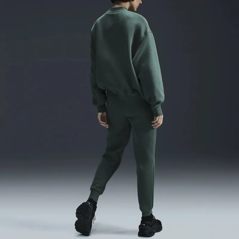 Nike Sportswear Tech Fleece Women's Oversized Crew Neck Sweatshirt-2
