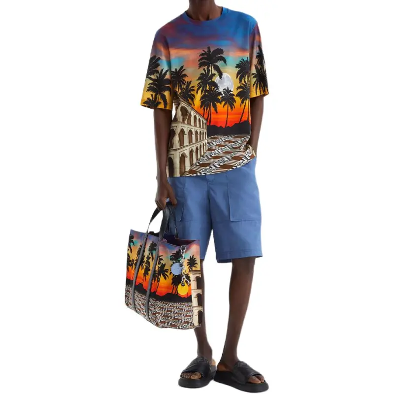 FENDI Graphic Printed Crewneck T Shirt-2