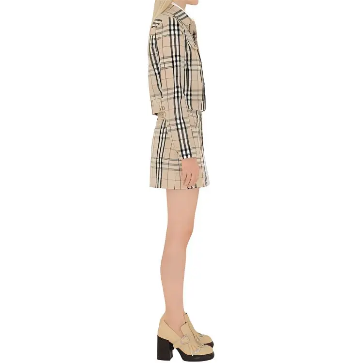 Burberry Checked Buttoned Long Sleeved Jacket-3