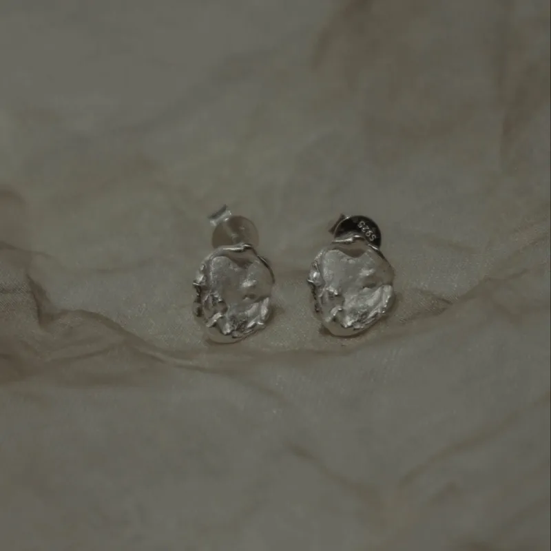 M.Wong 925 Sterling Silver Stud Earrings Unisex-2