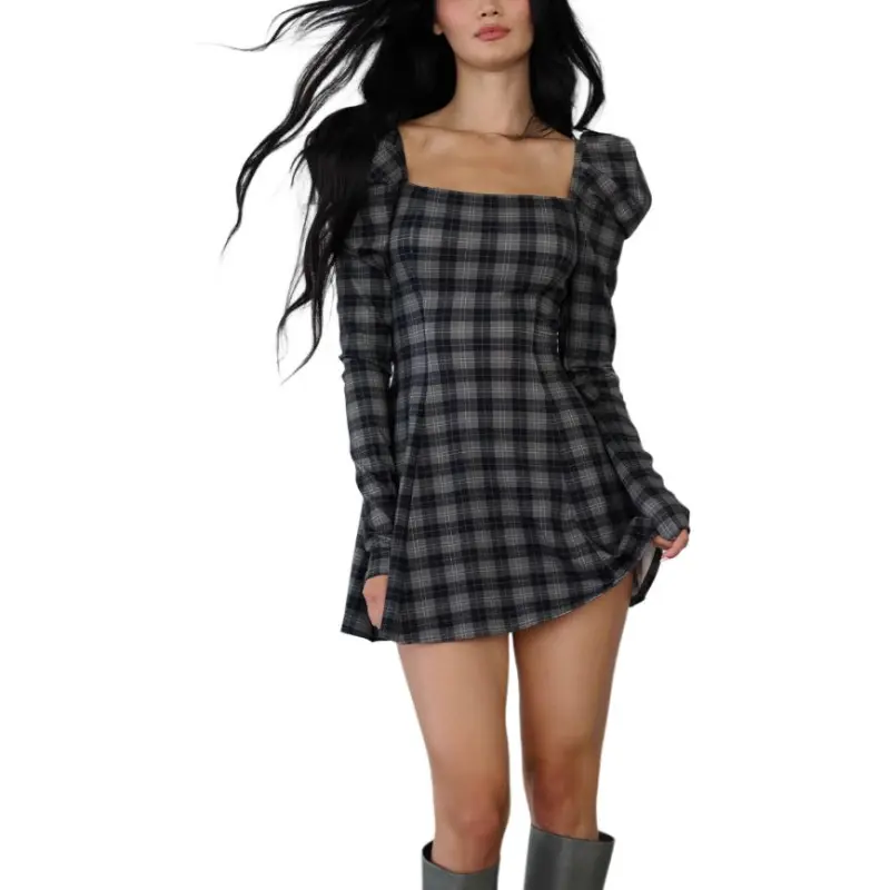Selkie Collection FW24 Long-Sleeved Dresses Women's Gray White Interlocking Plaid Print-2