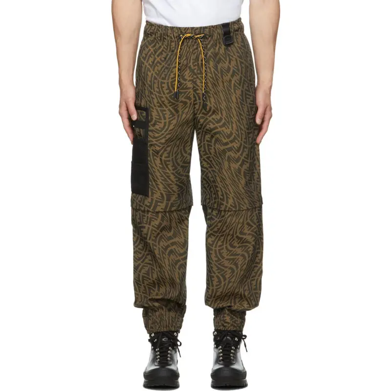 FENDI FW21 Cargo Pants Men's Brown-3