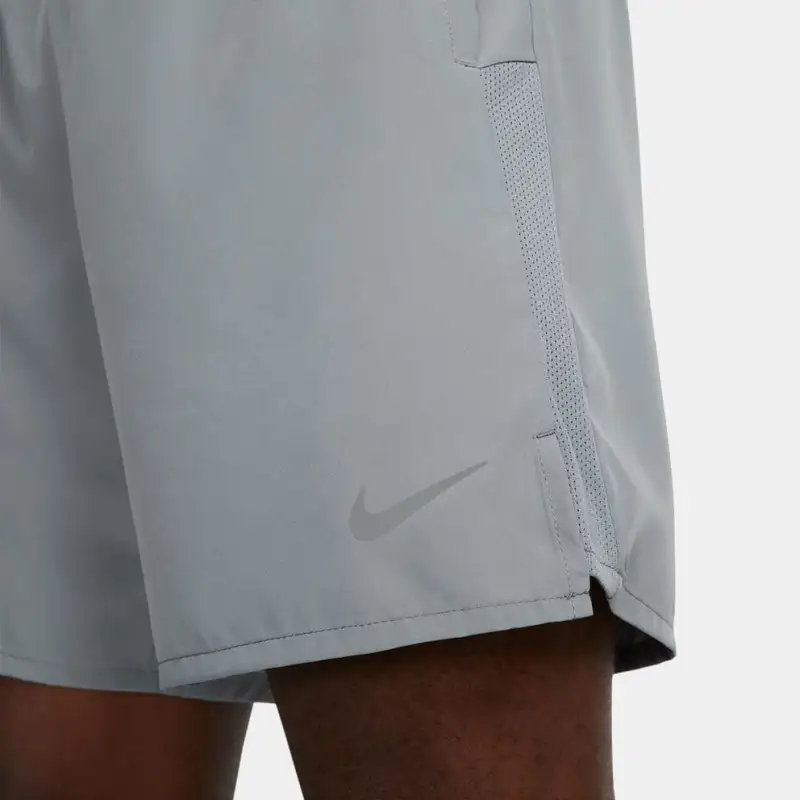 Nike Challenger Men's Dri FIT 7' 2 in 1 Running Shorts-8