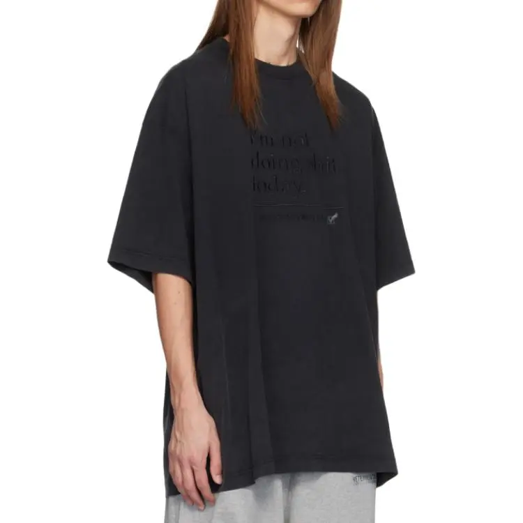 Vetements Slogan Embroidered Crewneck T-Shirt-3