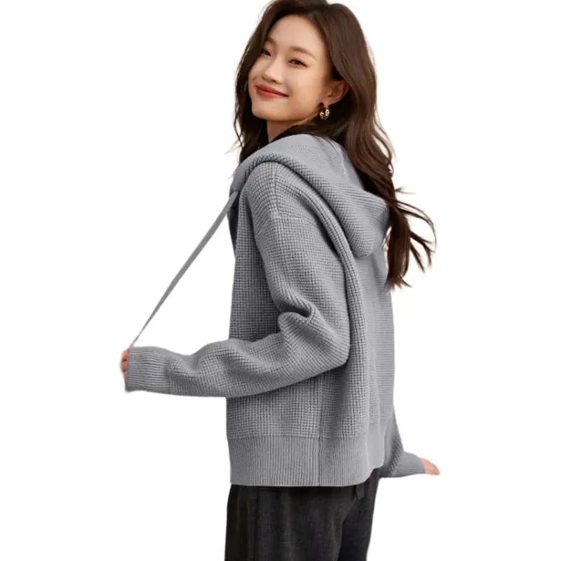 Mo Han Yi Mei Knitwear Women's Medium Gray-2