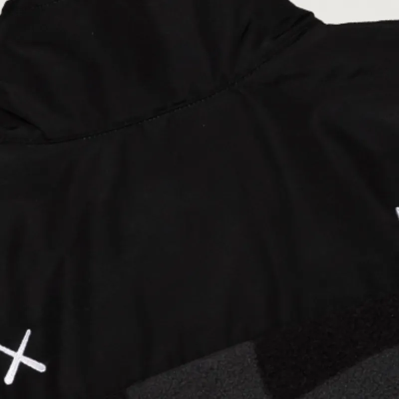 KAWS X THE NORTH FACE Retro 1995 Denali Jacket-4