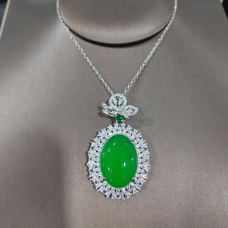 Grace Chalcedony Necklaces Women's-11
