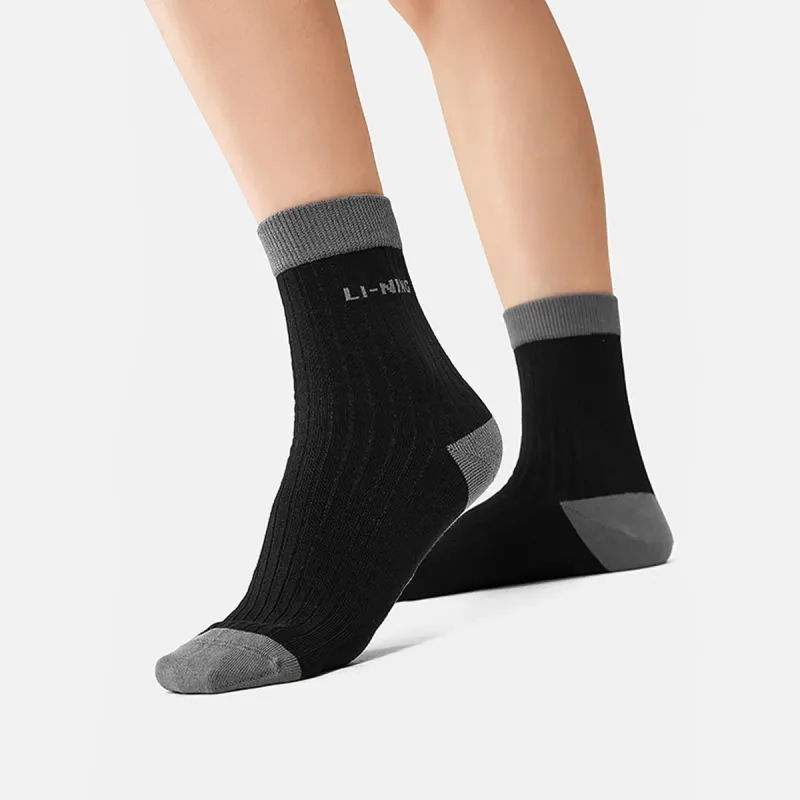 LiNing Sports Life Collection Mid Calf Socks Unisex 1 Pack Black-2