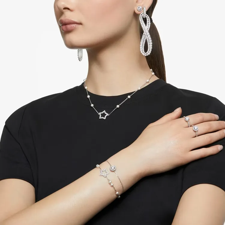 Swarovski Una Soft Bangle-2