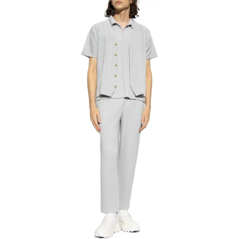 Homme Plissé Issey Miyake Plissé effect V neck Waistcoat-1