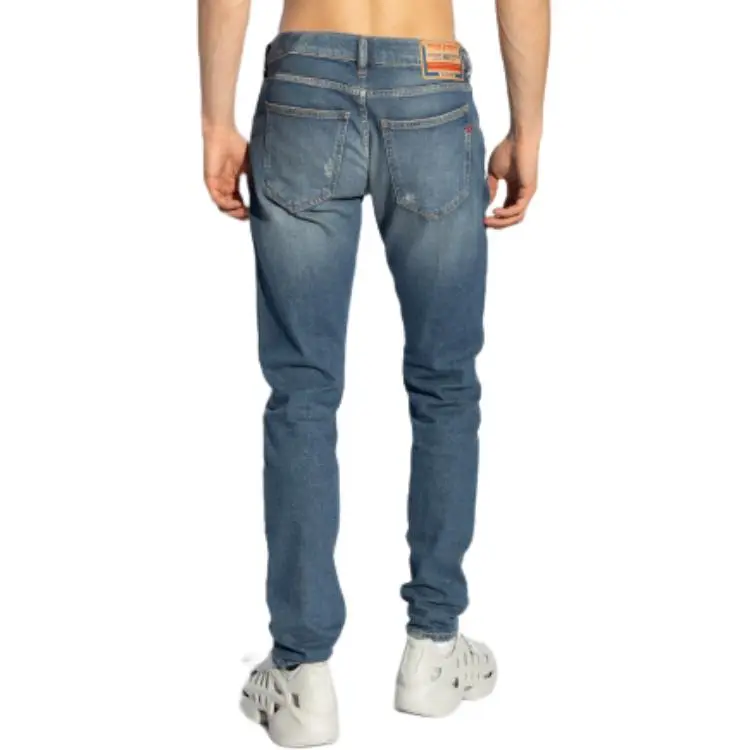DIESEL 2019 D Strukt Straight Leg Jeans-3