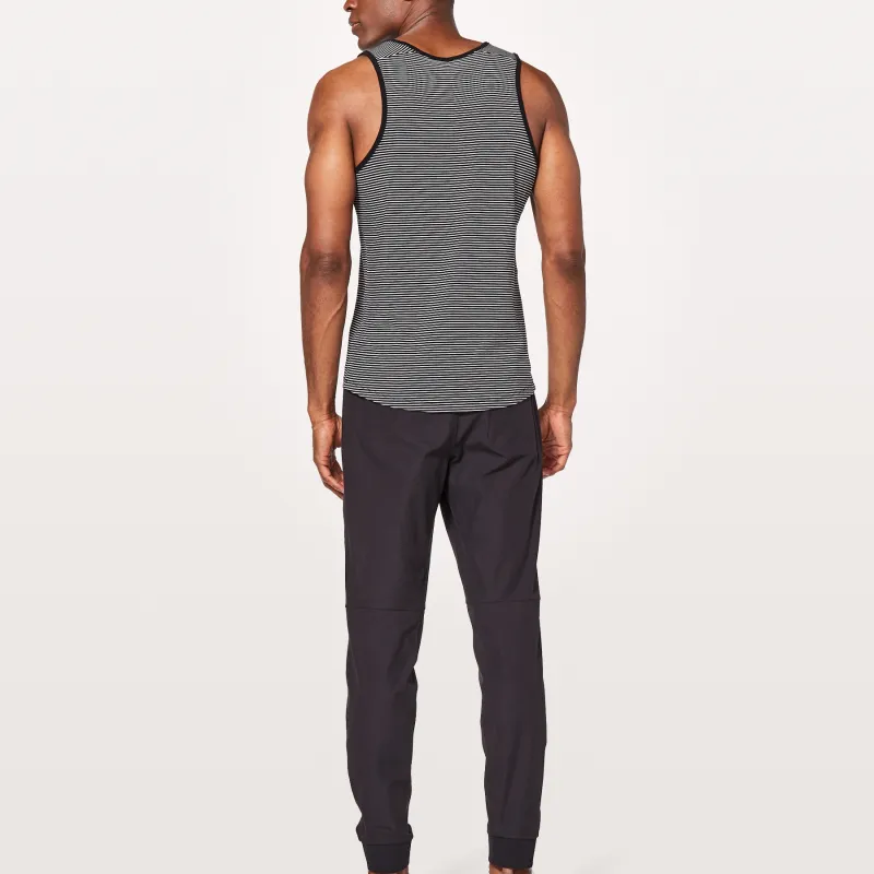 Lululemon 5 Year Basic Tank Tops Men's Black-2