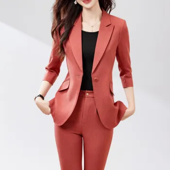 Fele.d Business Suit Women's Red