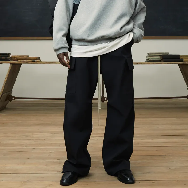 Fear of God Essentials Bonded Nylon Field Pant - POIZON