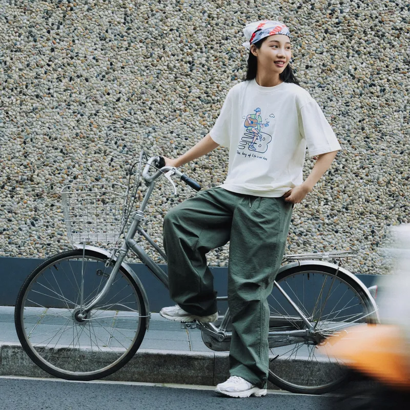 New Balance x PK SHEJISHILIANMING Centripetal Life Illustration Series T Shirt Unisex White-11
