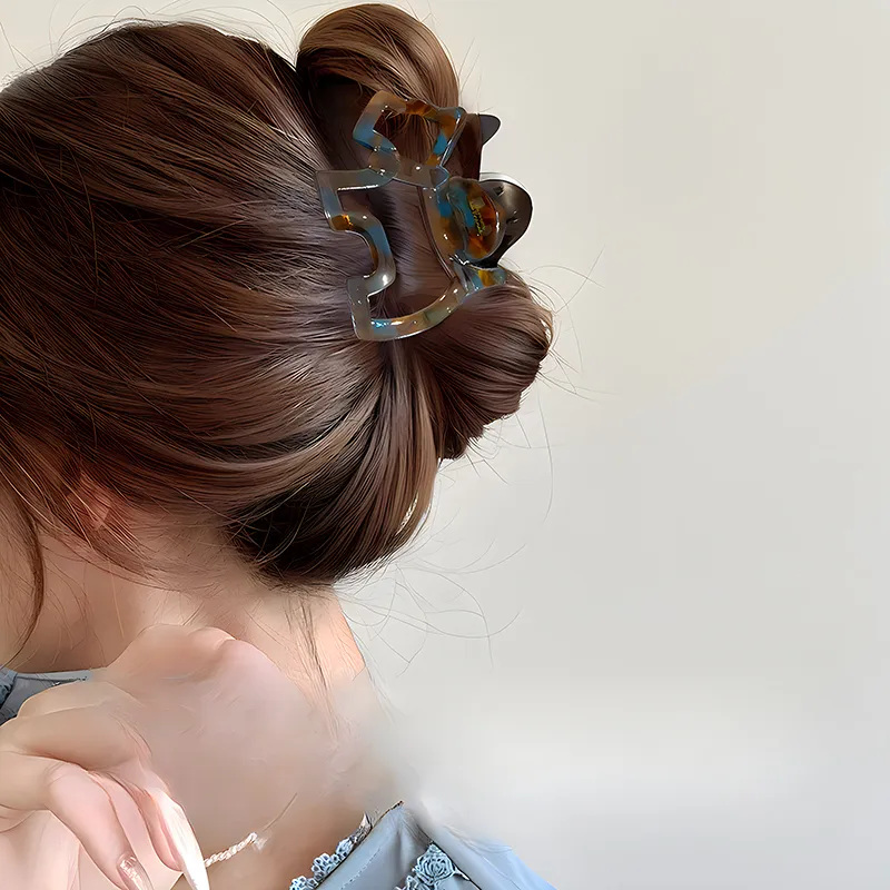 Left Europe Hair Clips Women's-1