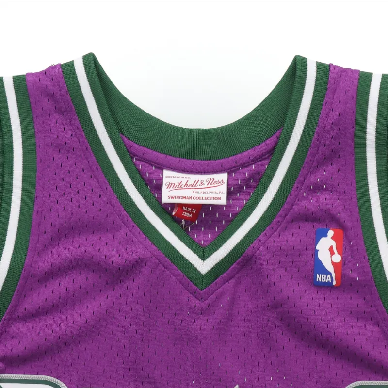 Mitchell & Ness Milwaukee Bucks Road 2000 01 Ray Allen Swingman Jersey-2
