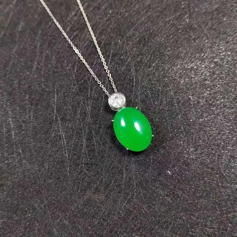 JUNWEN Chalcedony Necklaces Unisex-4