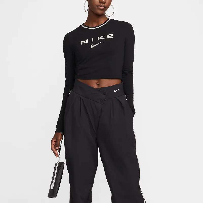 Nike Sportswear Chill Knit Women's Slim Long Sleeve Cropped Graphic T Shirt-2