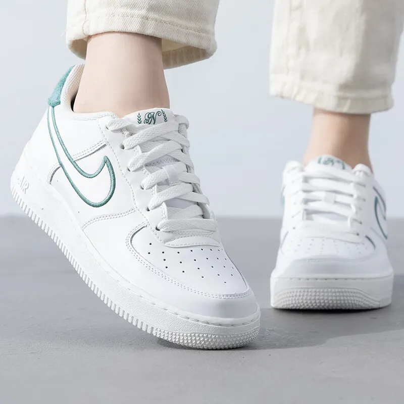 Nike Air Force 1 LV8 3 'Resort & Sport' GS-4