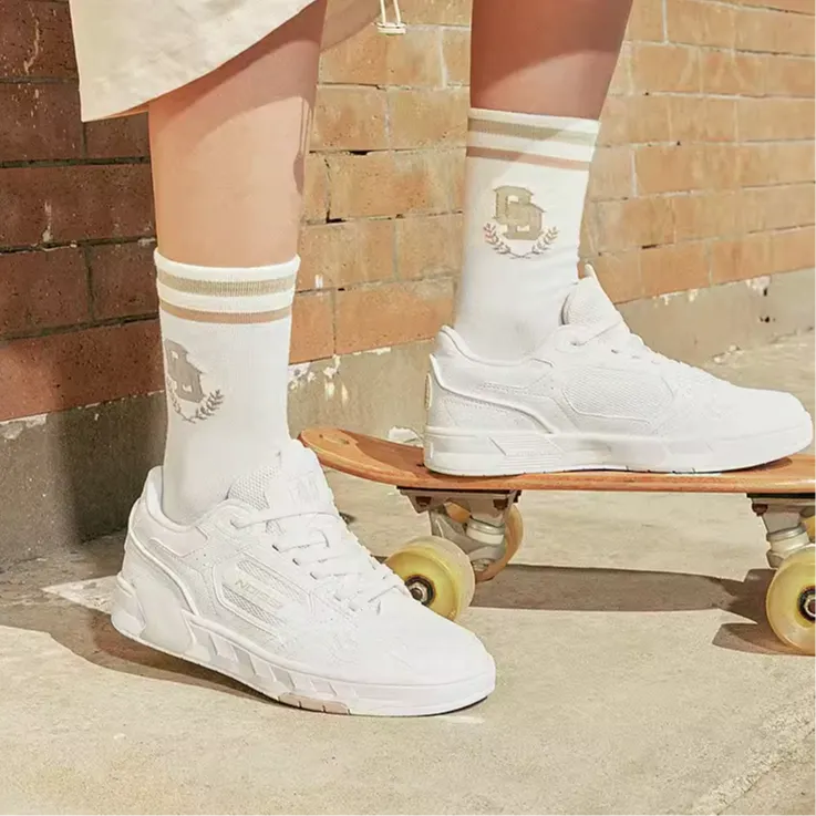 QIAODAN Anti Slip Wear Resistant Low Top Skateboard Shoes Women's Ecru-4
