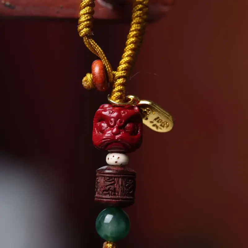 Lordship Pterocarpus Keychains Unisex-8