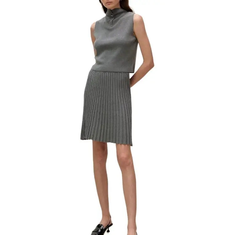VIKTORIACHAN Tank Tops Women's Gray-3
