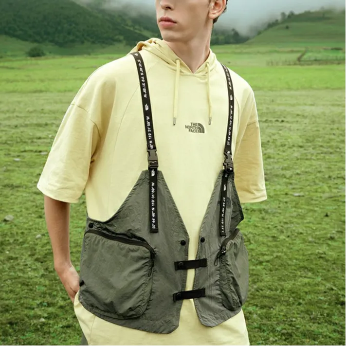 THE NORTH FACE Vests Men Green-4