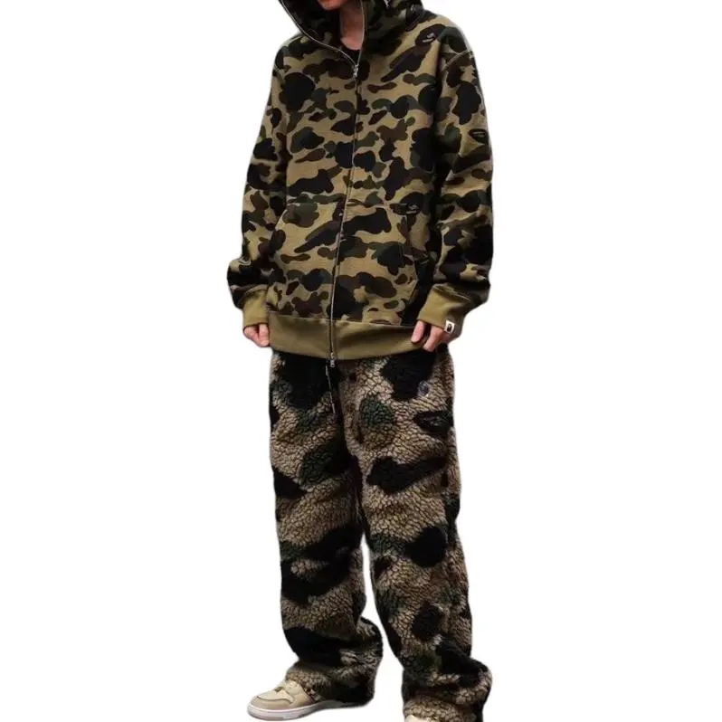 Bape 1st Camo Metal Ape Head One Point Fleece Pants-4