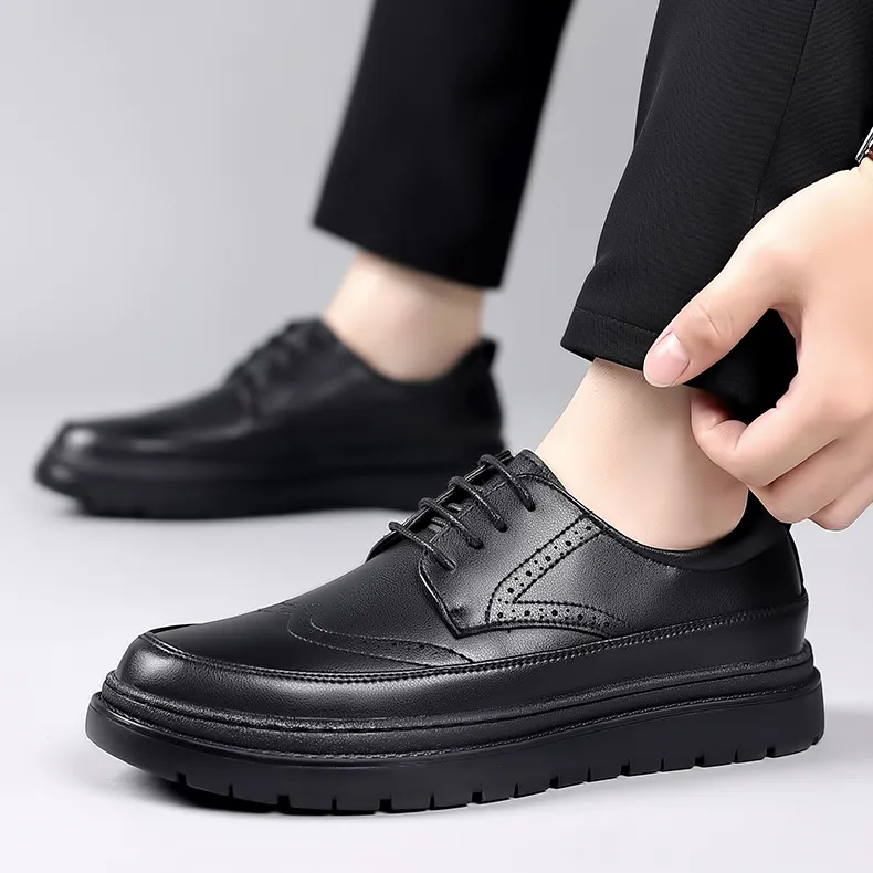 Mr. Thorn Tree Casual Shoes Men's Black-3