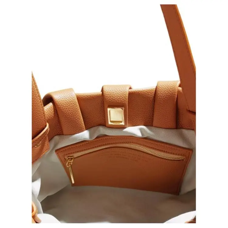 THEMOIRE Athena Bottalato Tote Bag-2