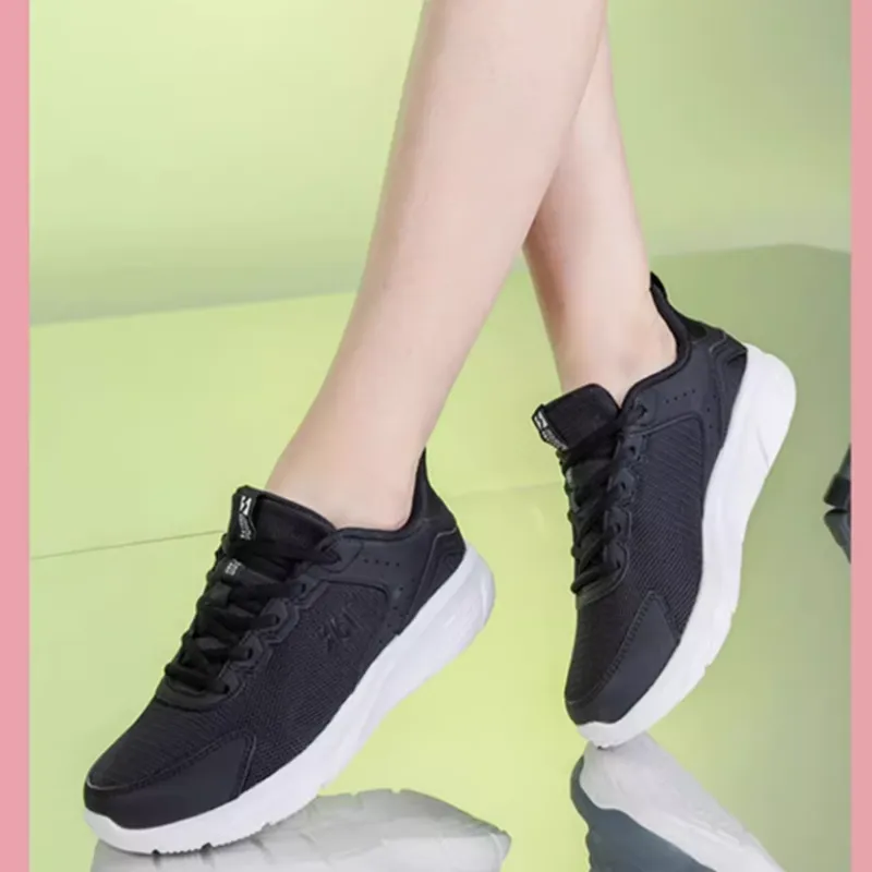 361° Wear Resistant Low Top Running Shoes Women's Black White-3