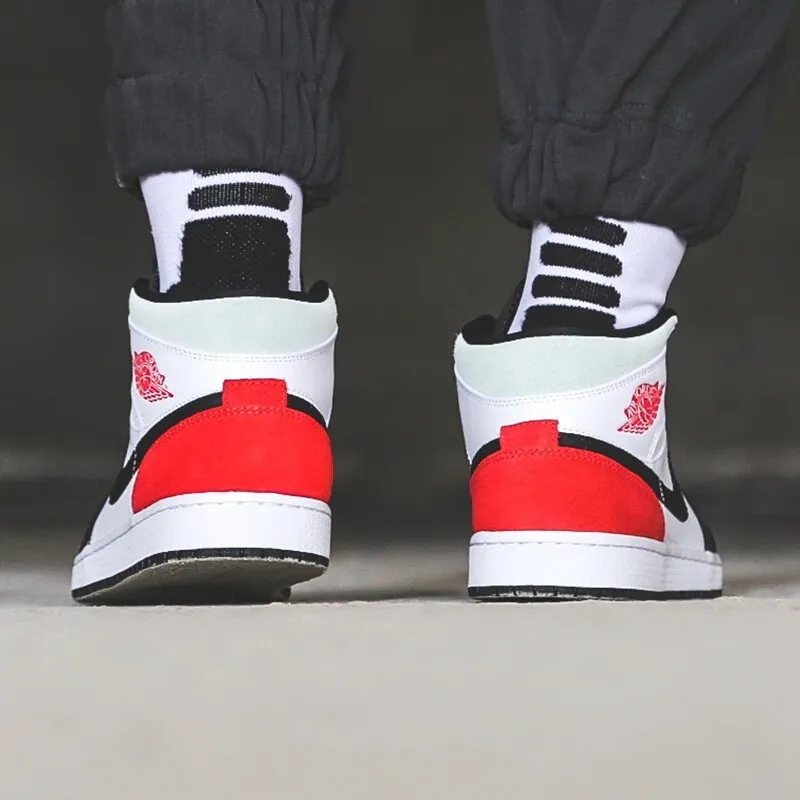 Jordan 1 Mid SE White Black Red Spruce GS-4
