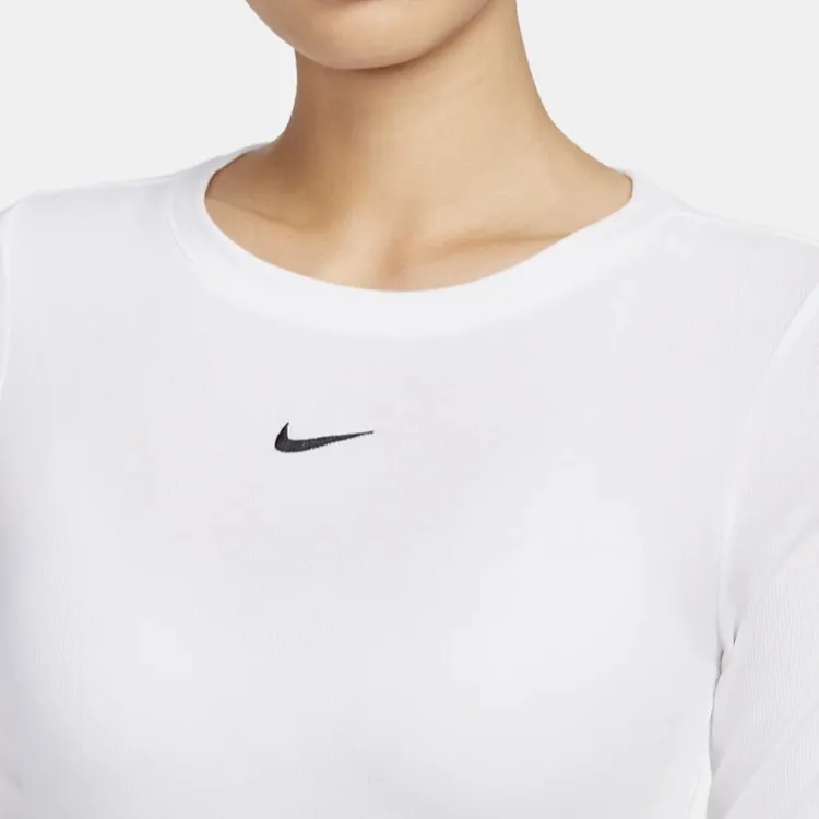 Nike Set-in Sleeve T-Shirt Women's White-4
