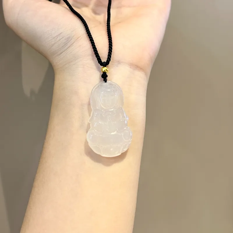 MOONS FAME Chalcedony Necklaces Unisex-8
