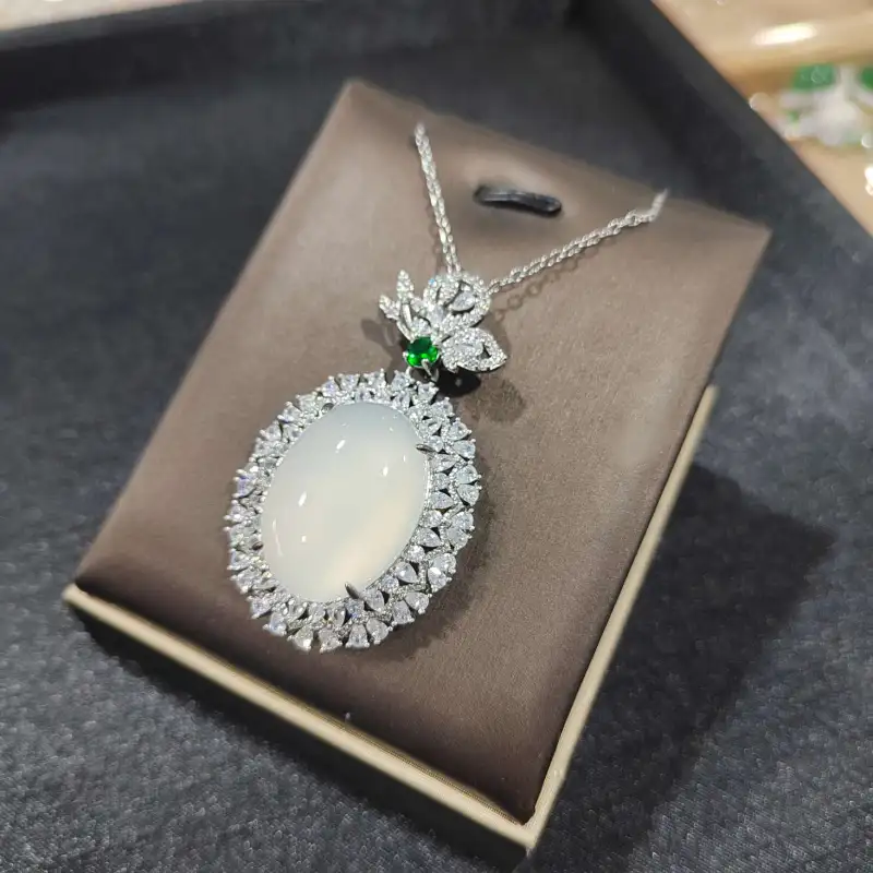 Grace Chalcedony Necklaces Women's-5