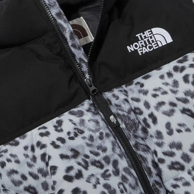 THE NORTH FACE Down Jackets & Coats Women's Silver-5
