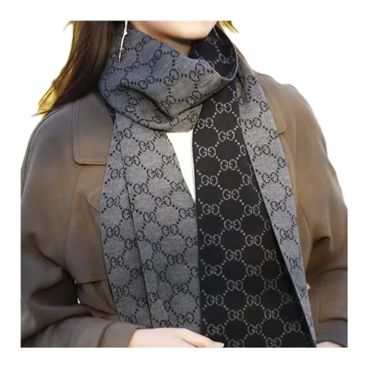 GUCCI Gg Logo Scarf-5